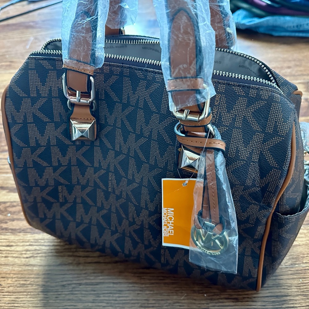 Michael Kors Hamilton Bag